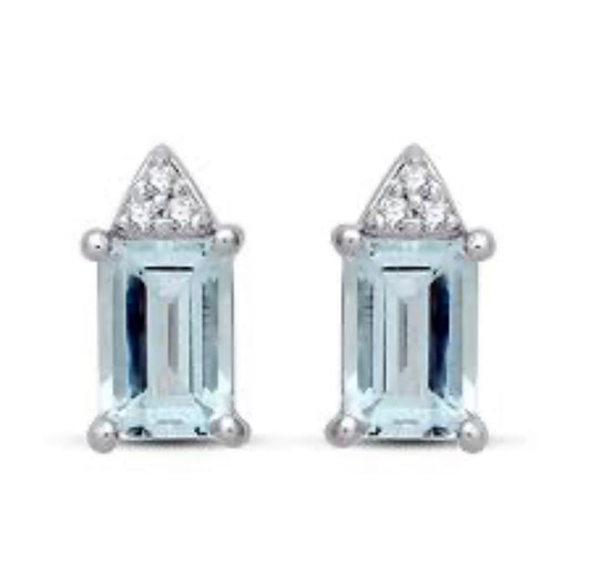 Aquamarine Studs image 0