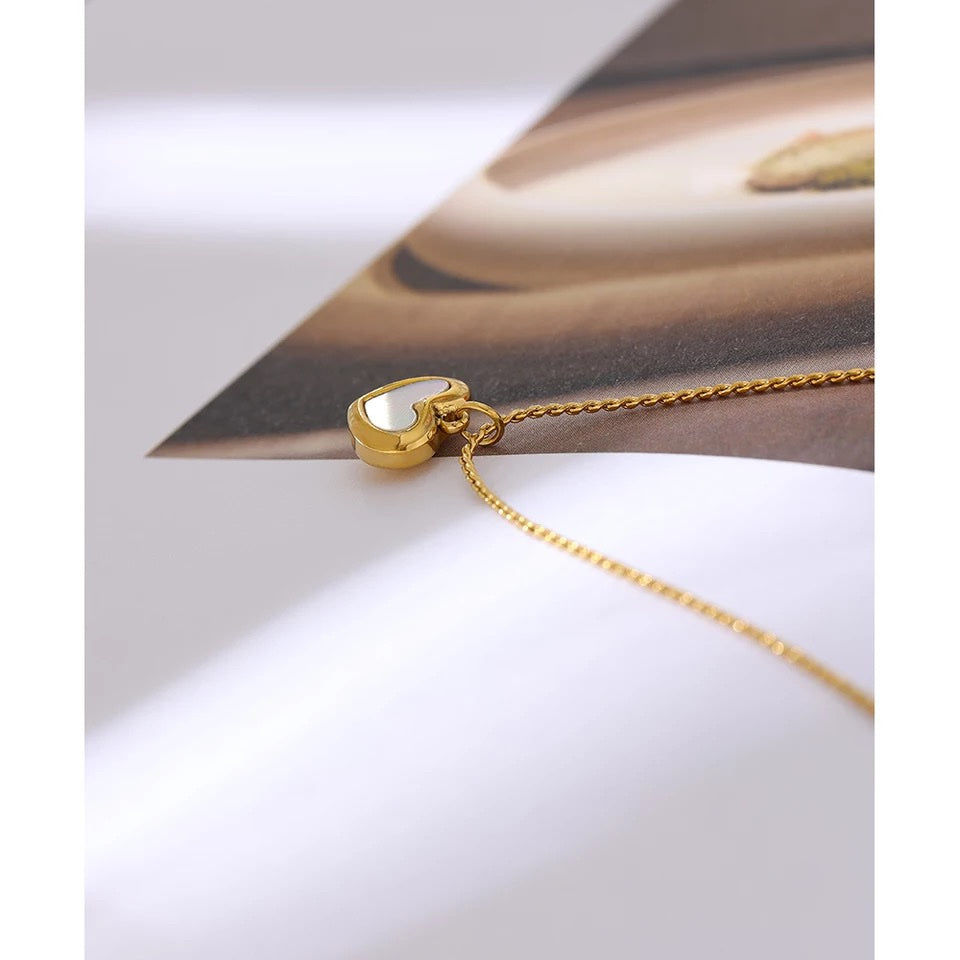 18K Gold Plated Mother of Pearl Shell Heart Necklace image 3
