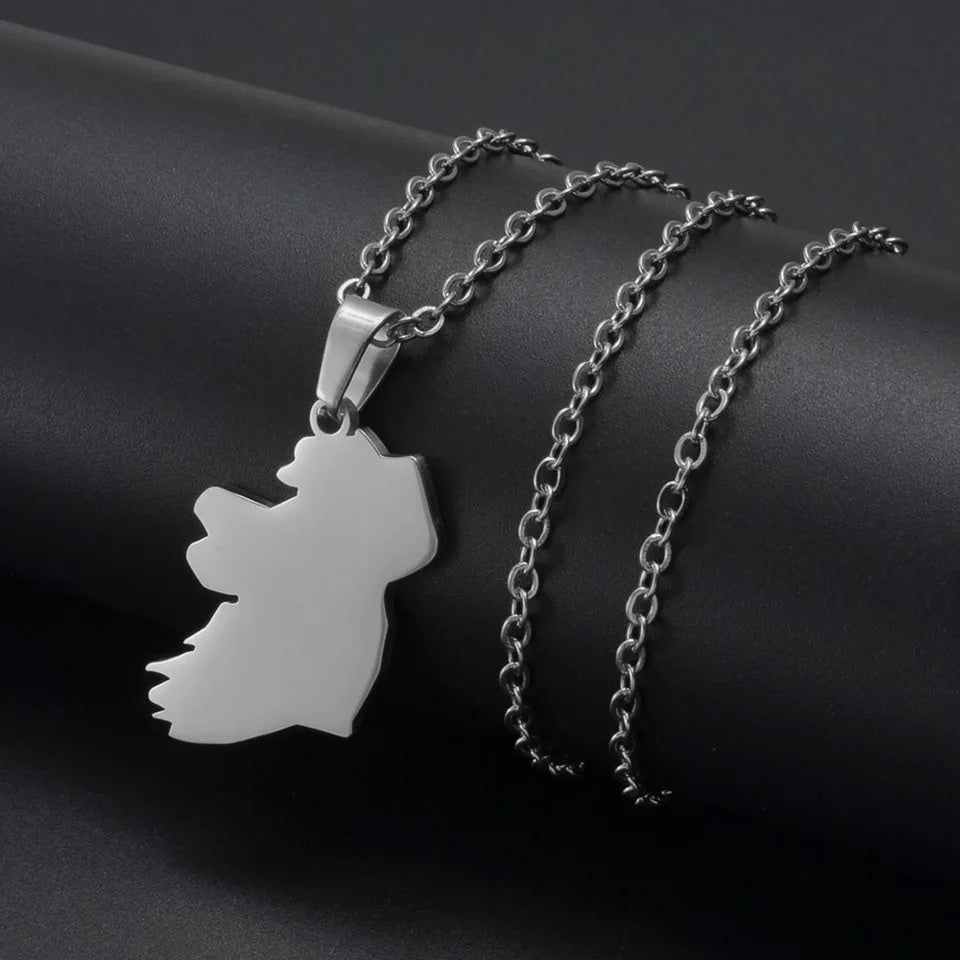 Ireland necklace in Silver image 2