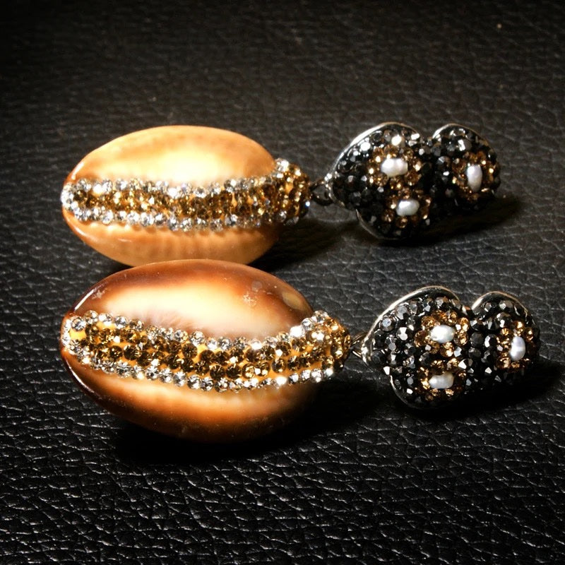 The Statement Earrings image 2