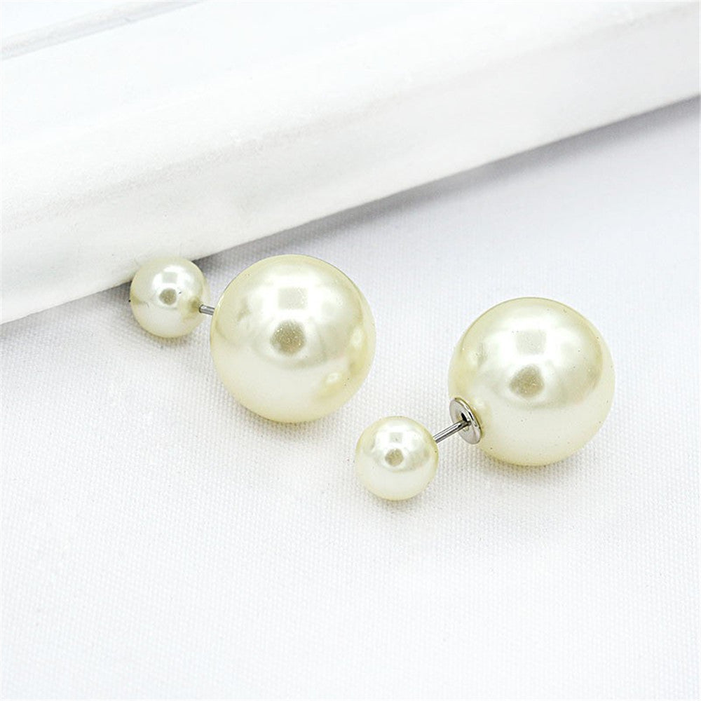 Luxe Double Pearl Earring image 4